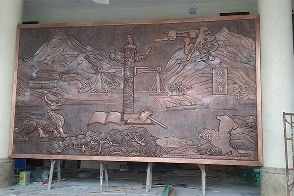 鍛銅浮雕